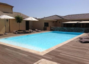 Sisco Studio Piscine et Parking